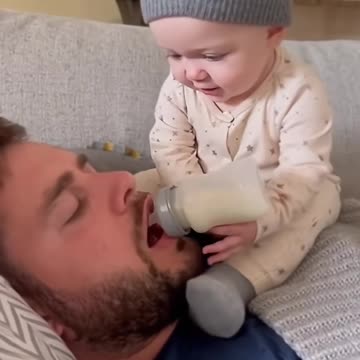 Cute Baby Moments That Melt Hearts