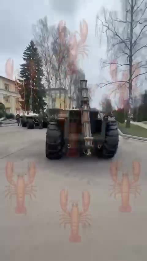 New Russian RC Construction Vehicle Backs Over Driver During Demonstration