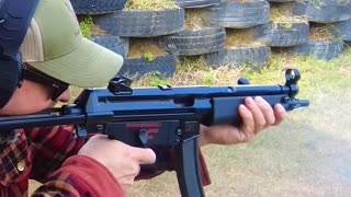 HK MP5 SMG!