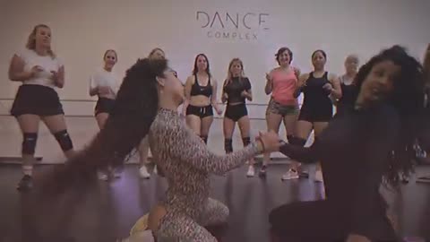 Nika Chill & Yanil Bestie Twerk Class Bern, Switzerland Saweetie, Doja Cat - Best Friend