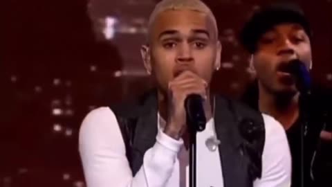[THROWBACK] Chris Brown "No Bullshit" Live on 106 & Park (2011) 🎙️