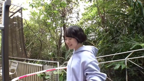 Yura Gravure Idol