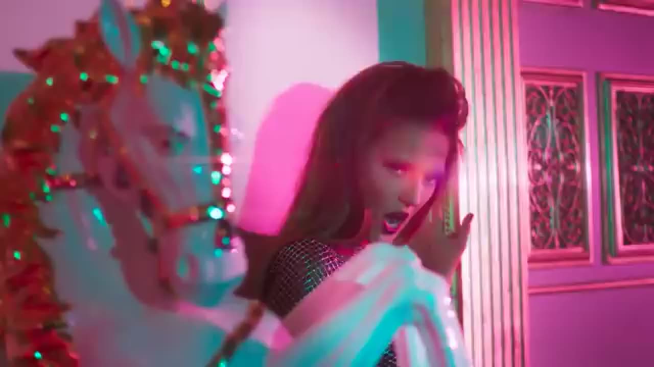 Demet Akalın - Gölge