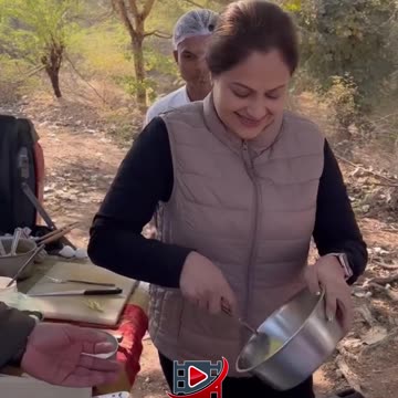 INTERESTING FACTS ABOUT AYESHA JHULKA #shorts #viralshortsvideo