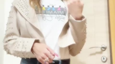 Give a chance to this italy tgirl