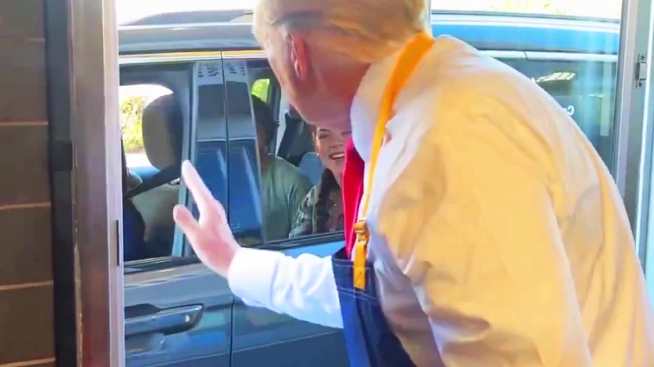 MIGHT GO WITH A CLASSIC THIS YEAR!!!🎃😂😂😂