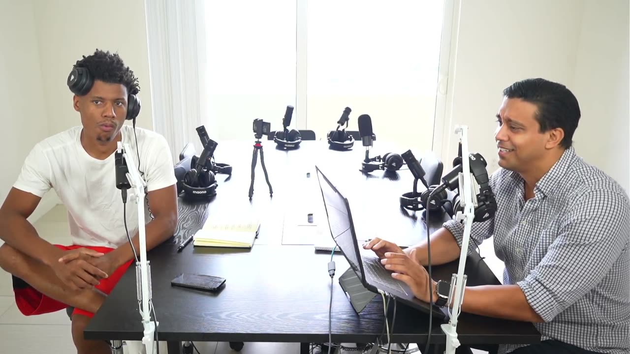 5 STAR LIVESTREAM