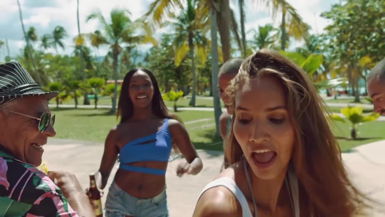 Pedro Capó, Farruko - Calma (Remix - Official Video)