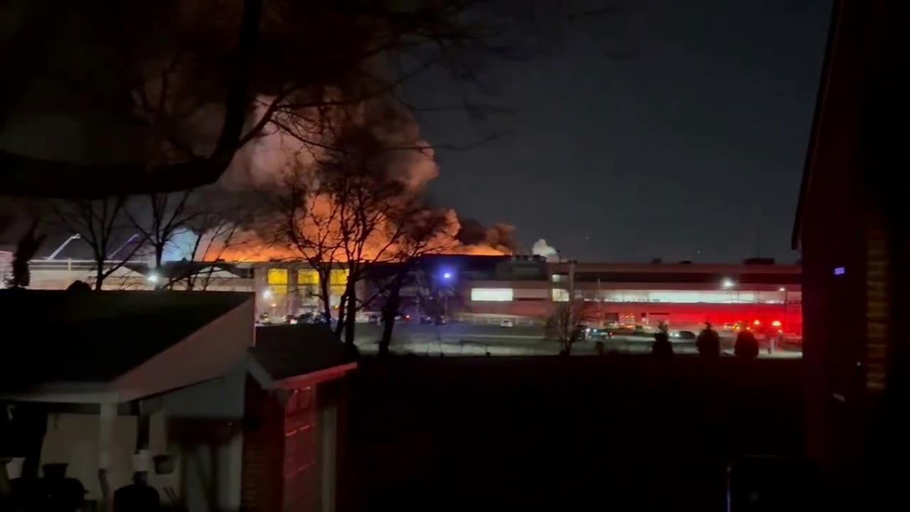 Massive 4-Alarm Fire Engulfs SPS Technologies Facility in Abington Township