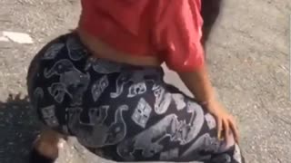 Sexy Thick Ghetto Twerking Huge Gigantic Butts