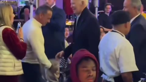 Democrats Push Biden 2028 Run After Public Sighting Sparks Debate on His Fitness