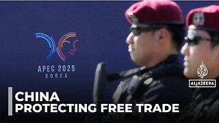Apec summit :Xi Jinping promises to protect free trade