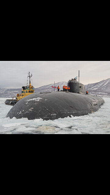 A colossal 48,000-ton vessel, as tall as an 8-9 story building, capable of cruising at 27 knots
