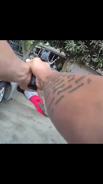 Joven armado muere tras intentar huir de la Policía