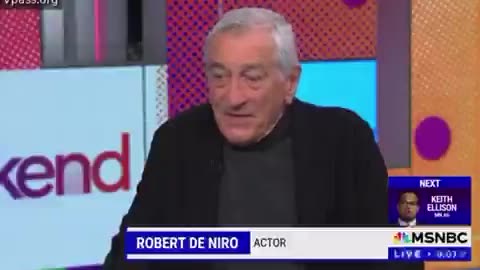 Wacko Robert De Niro Calls Jewish Trump Advisor Stephen Miller a ‘Nazi,’