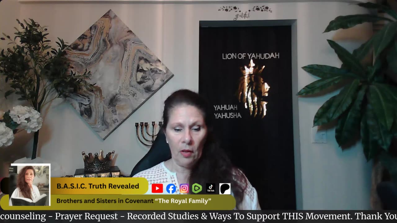 "HO HO HO" CHRISTMAS CURSE?