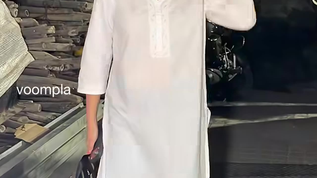 fatima sana shaikh seen stepping out and about in juhu