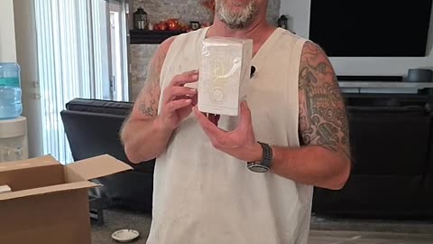 If Violet isn't watching unboxingmystery.com #live