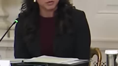 Tulsi Gabbard Briefs President Trump on Recent Successes