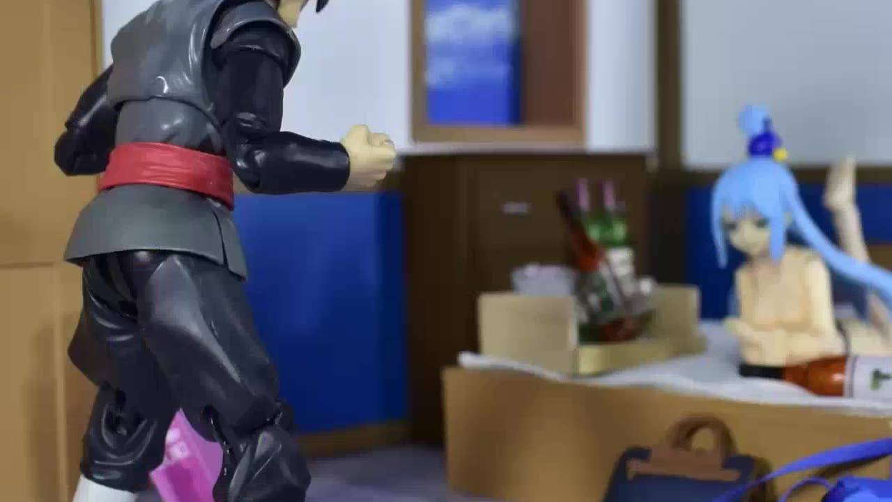 Tambien Anzu haciendo Fanfics