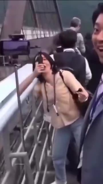 SUPER FAST MAGNETIC LEVITATION TRAIN IN JAPAN