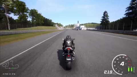 Triumph Daytona 675R Sugo Raceway