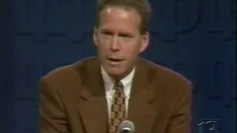 September 26, 1997 - Notre Dame Coach Bob Davie Preps for Michigan