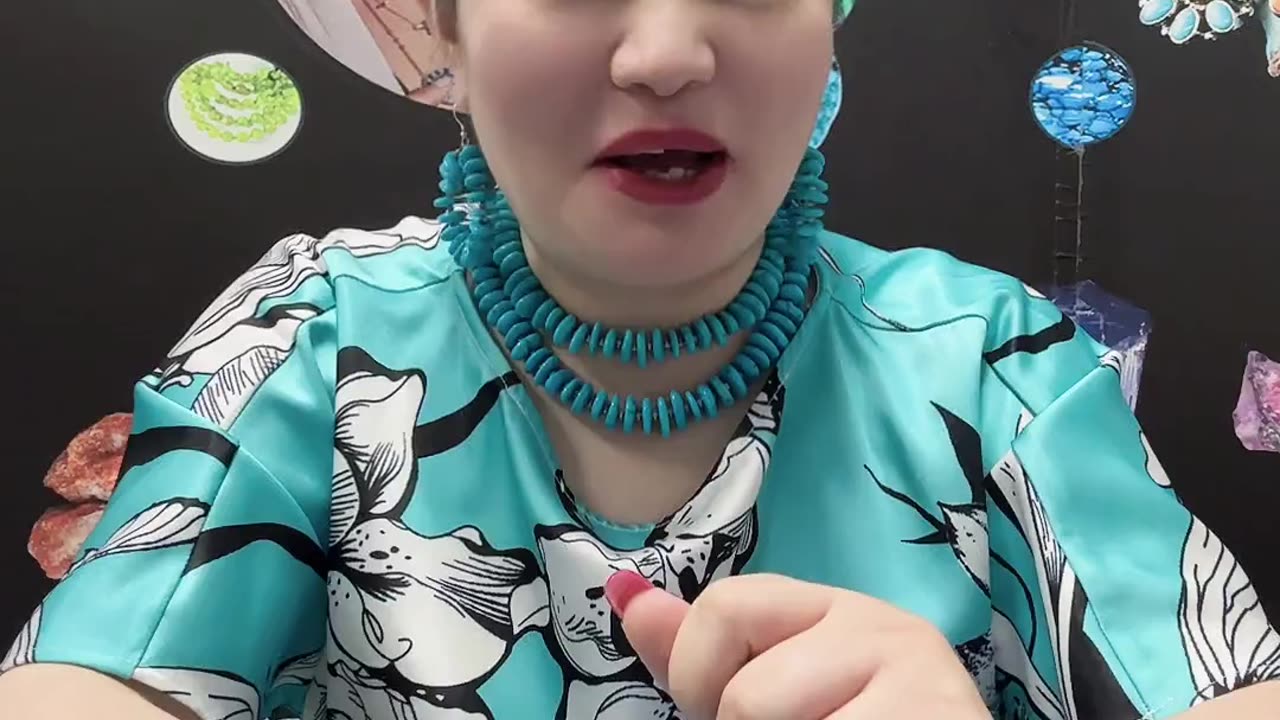 20251008-04 Turquoise: Luxury Hiding in Details