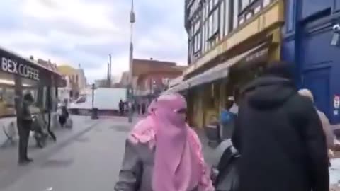 Keir Starmer-- “Sir Jim Radcliffe should apologise for saying the UK has been Colonised