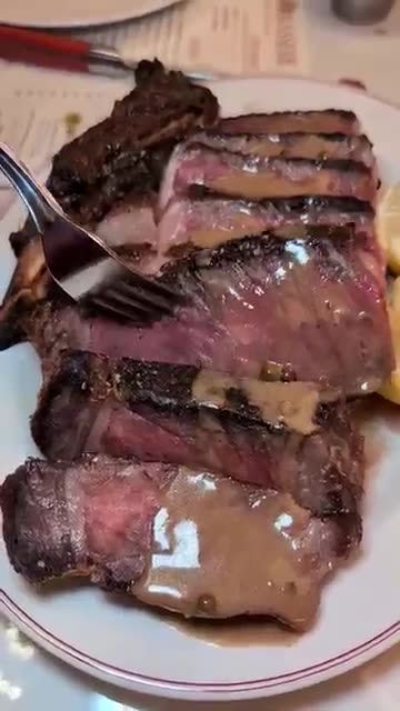 🥩 Steak Au Poivre Heaven! Fine Dining Experience at Grand Brasserie NYC 😍🔥