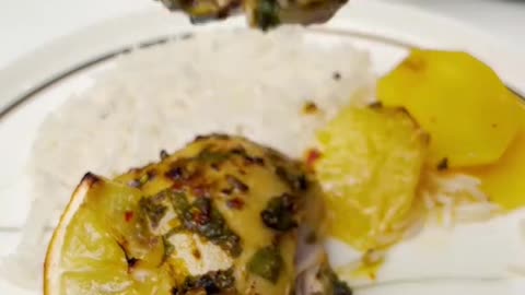 Delicious & Zesty Lemon Chicken Recipe
