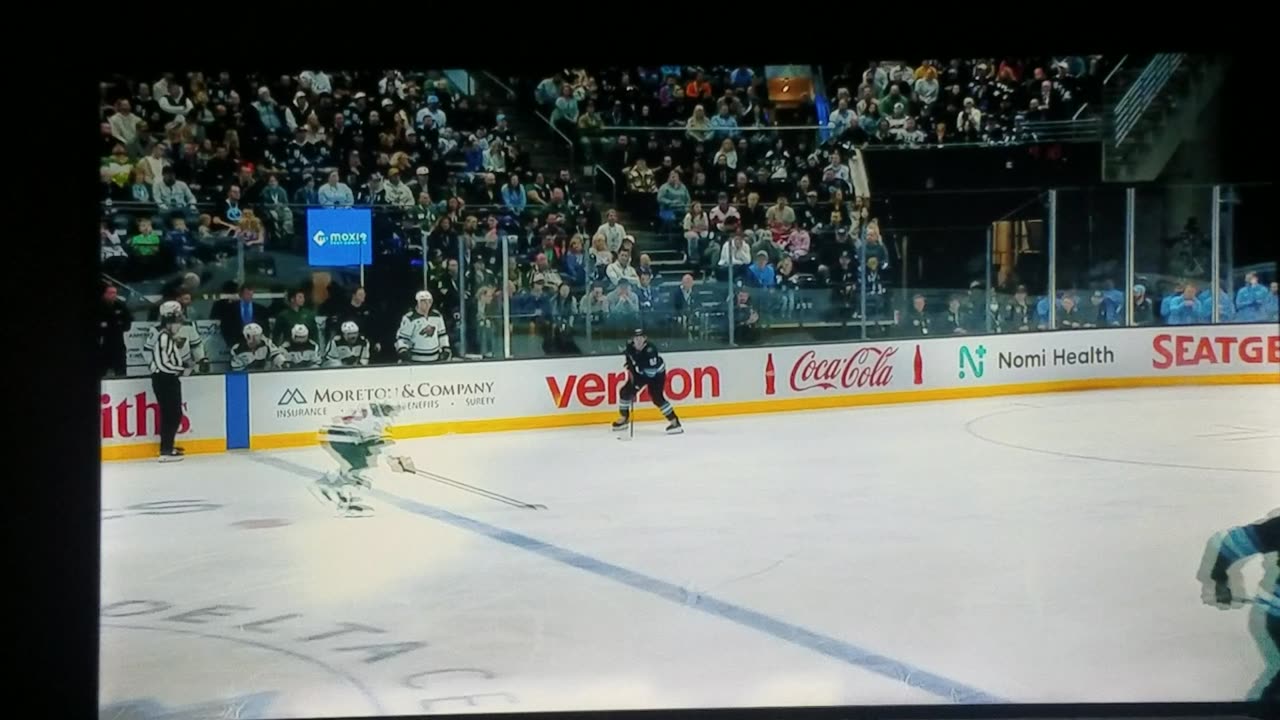 MIN vs UTA - Utah Hockey Club Leads 5-1