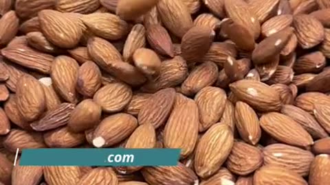 Sardiyo me Akhrot aur Badam ke fayde