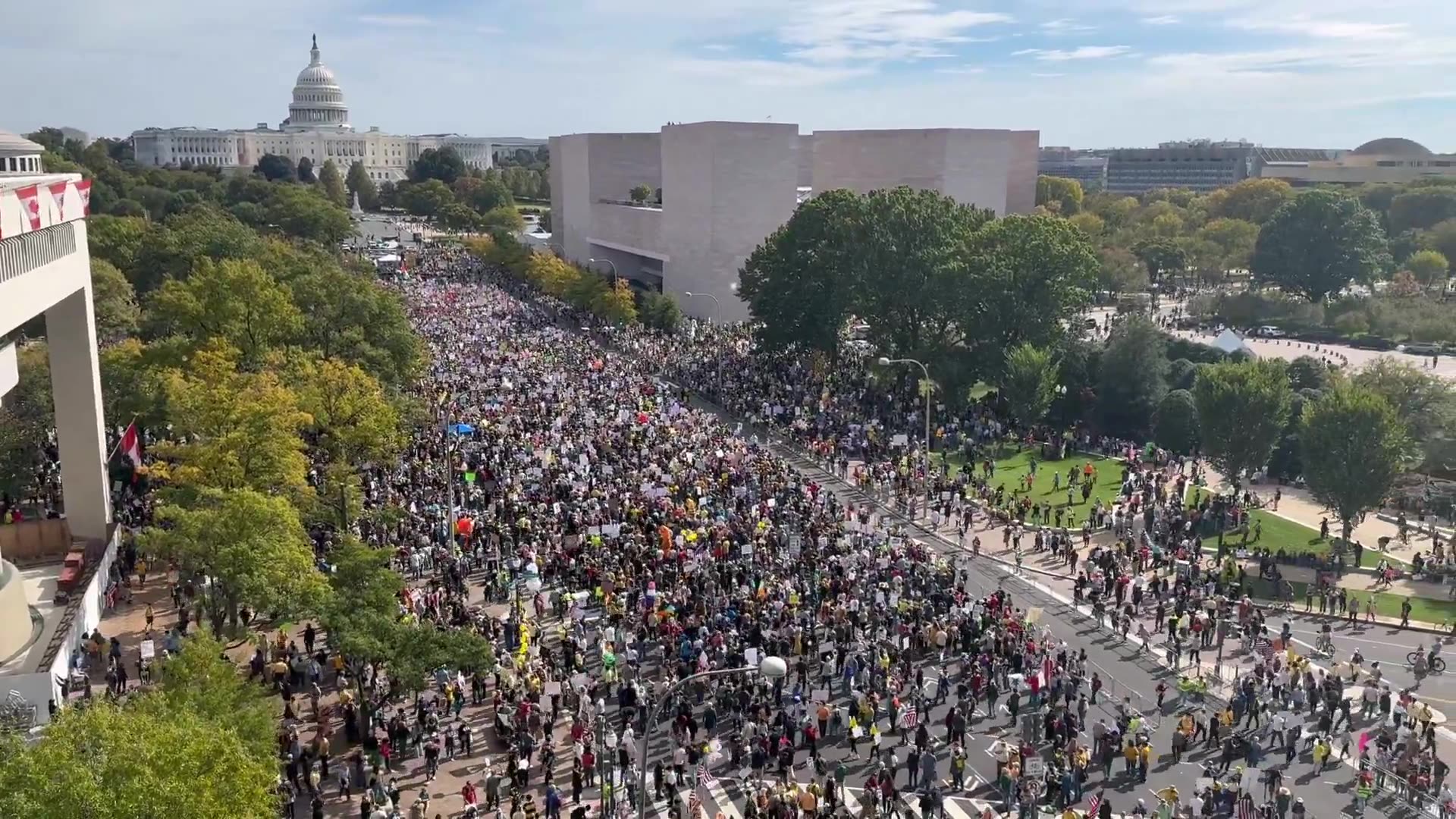 HAPPENING NOW: “No Kings” protest in Washington, D.C.