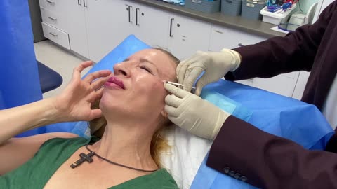 Real Talk: Anti-Wrinkle Injections Without Numbing Cream | Surfers Paradise Clinic