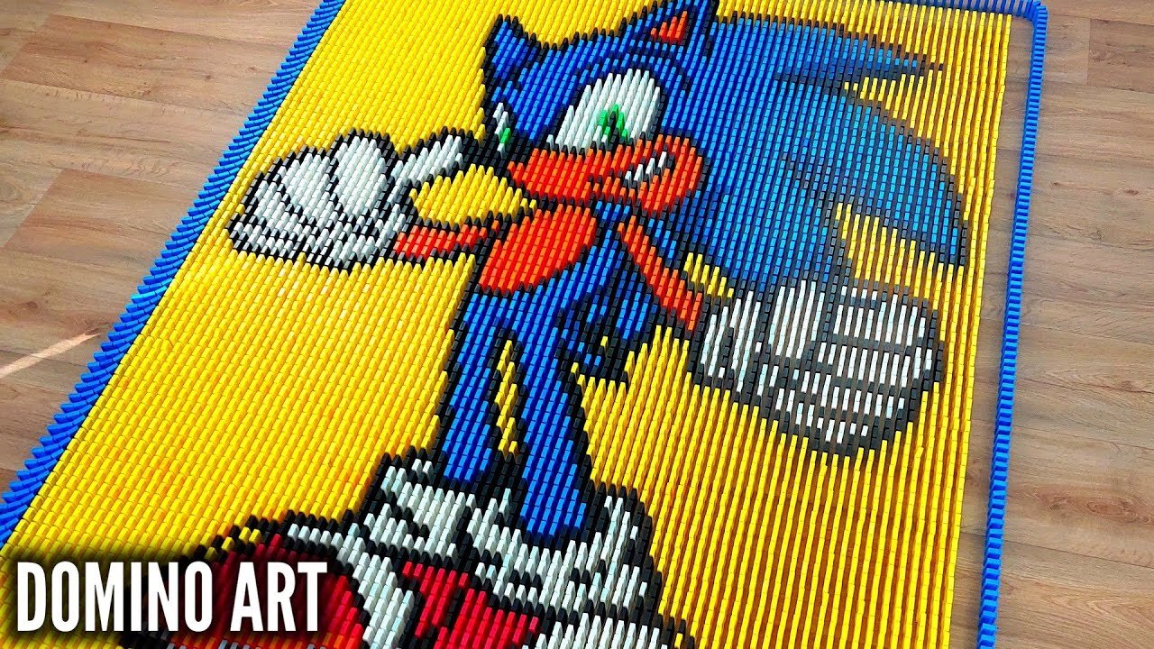 Sonic The Hedgehog MADE FROM 7,500 DOMINOES | Domino Art
