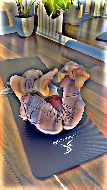 yoga My dog 🥵👀