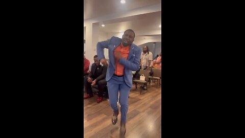 Get your breakthrough Dshy 🕺🏾#praisebreak