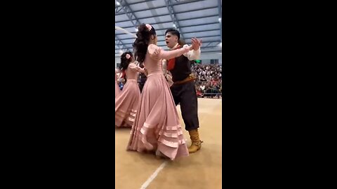 Dança tradicionalista