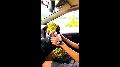 this guy doesn't know how to drive.