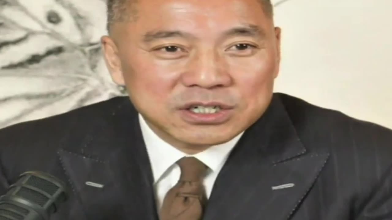 20211201文贵先生直播： #刘志华 事件3000多个人被干掉，建国以来 #挑战中共第一人——七哥 享受了常委级的待遇。2017年年底，习近平：哎，停停停，老朋友咱俩再聊几句