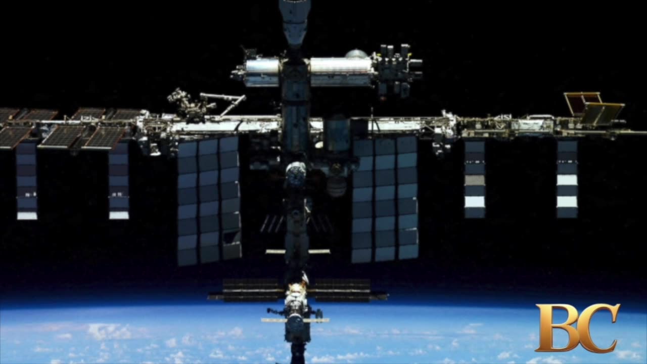 NASA astronaut, 2 cosmonauts return to Earth after 241 days on space station
