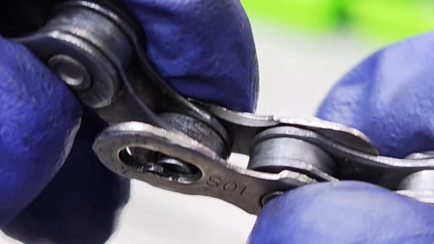 My bike chain broke. How to quickly repair a bicycle chain.