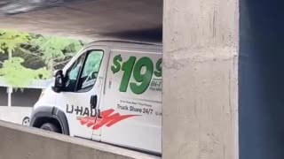 What a great driver 🥴😬