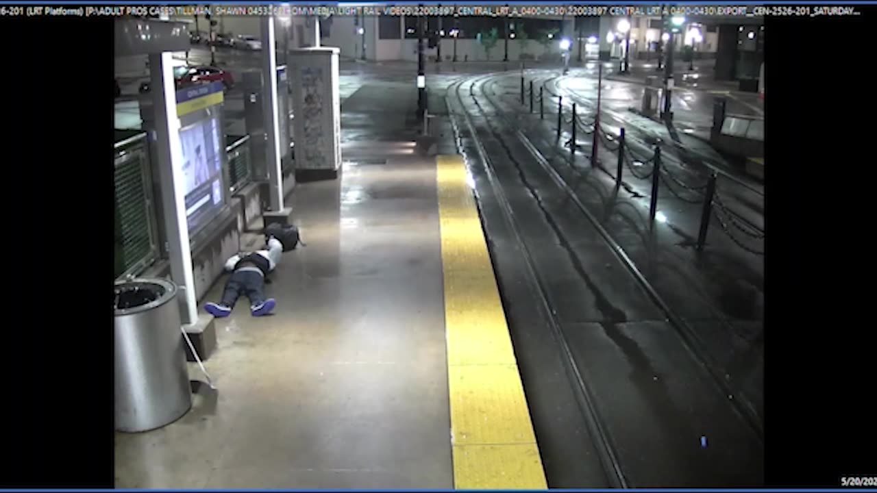 Train Platform Killer Caught on Camera