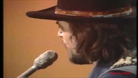 Waylon Jennings RARE Outlaw Video... Ramblin' Man