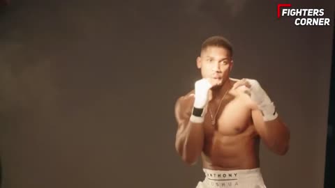 "HE BROKE HIS FACE!" Joe Rogan LIVE Reaction To Jake Paul VS Anthony Joshua Fight