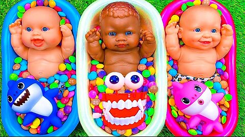 4 Minutes Satisfying ASMR | Mixing M&M's Candy & Gum Balls in 3 Bathtubs with Magic Make Up Slime