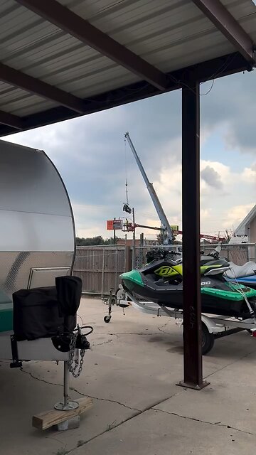 240611 Taking the motorcycle down from J&J