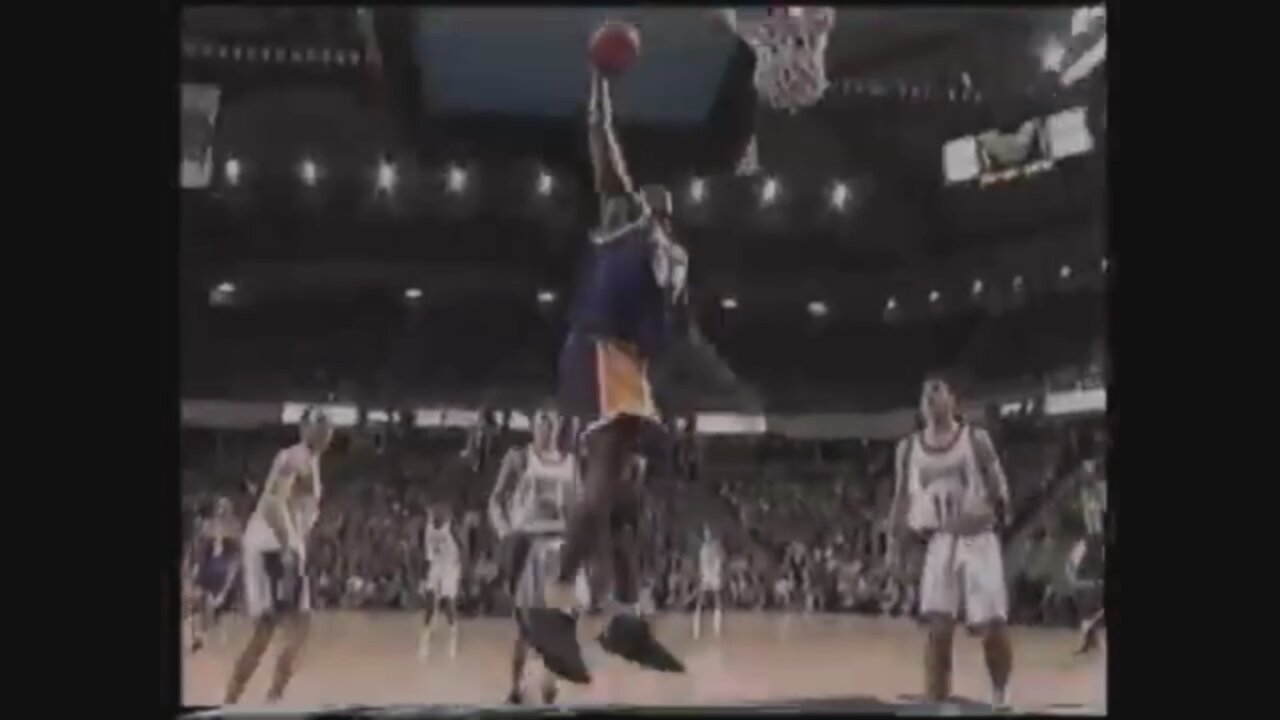 Shaquille O'Neal 30 Points @ Kings, 1999.